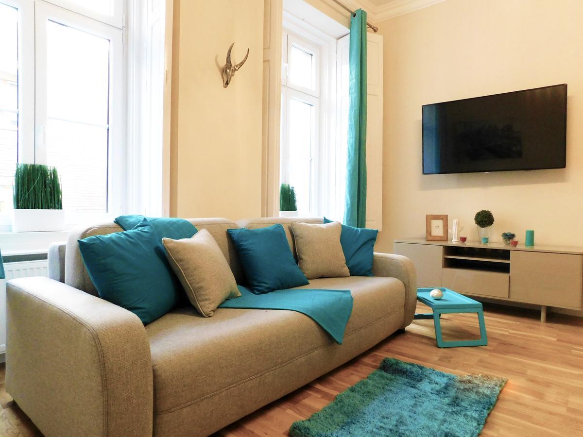 Wonder Deer Luxury Apartment At The Opera Self Check-In Budapest Esterno foto