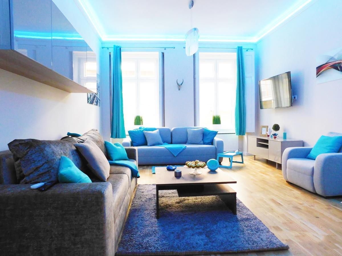 Wonder Deer Luxury Apartment At The Opera Self Check-In Budapest Esterno foto