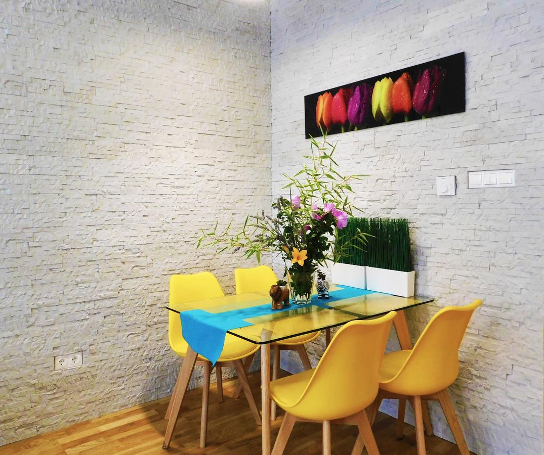 Wonder Deer Luxury Apartment At The Opera Self Check-In Budapest Esterno foto