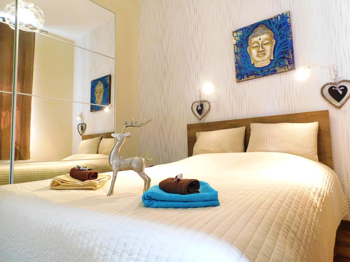 Wonder Deer Luxury Apartment At The Opera Self Check-In Budapest Esterno foto