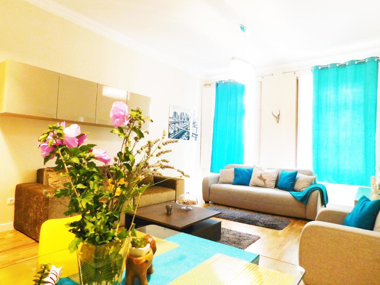 Wonder Deer Luxury Apartment At The Opera Self Check-In Budapest Esterno foto